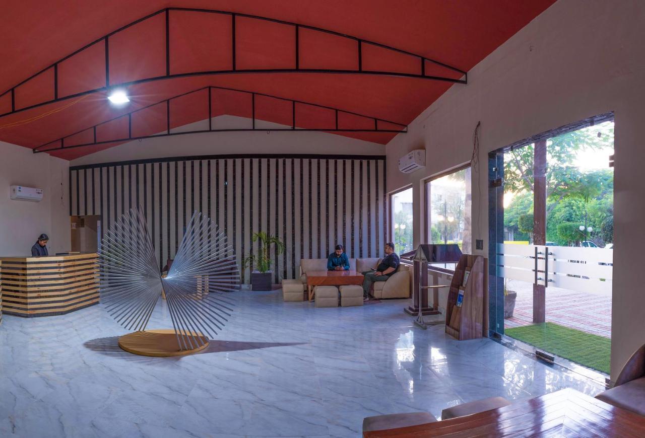 The Tattwaa Corbett Spa And Resort รามนาการ์ ภายนอก รูปภาพ