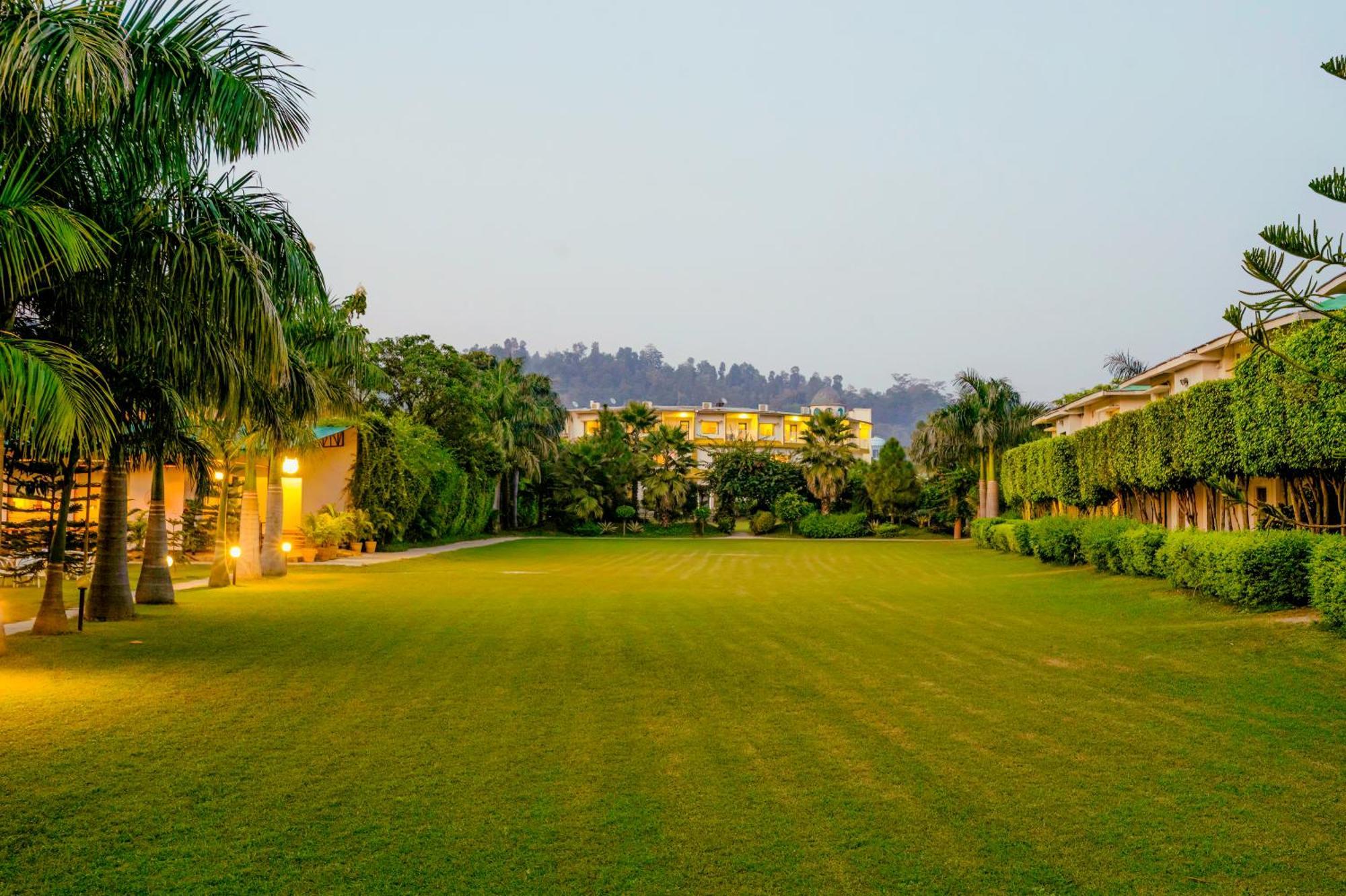 The Tattwaa Corbett Spa And Resort รามนาการ์ ภายนอก รูปภาพ