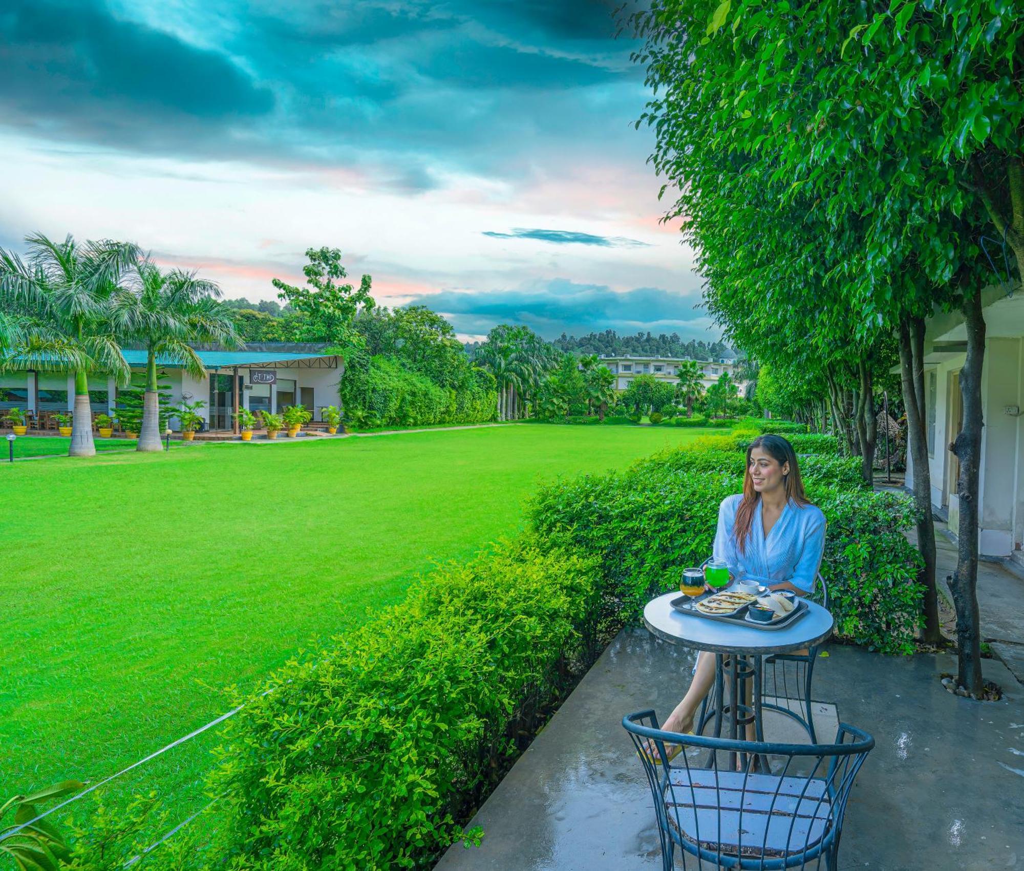 The Tattwaa Corbett Spa And Resort รามนาการ์ ภายนอก รูปภาพ